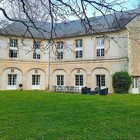 Château de Tilly-sur-Seulles Exterior foto